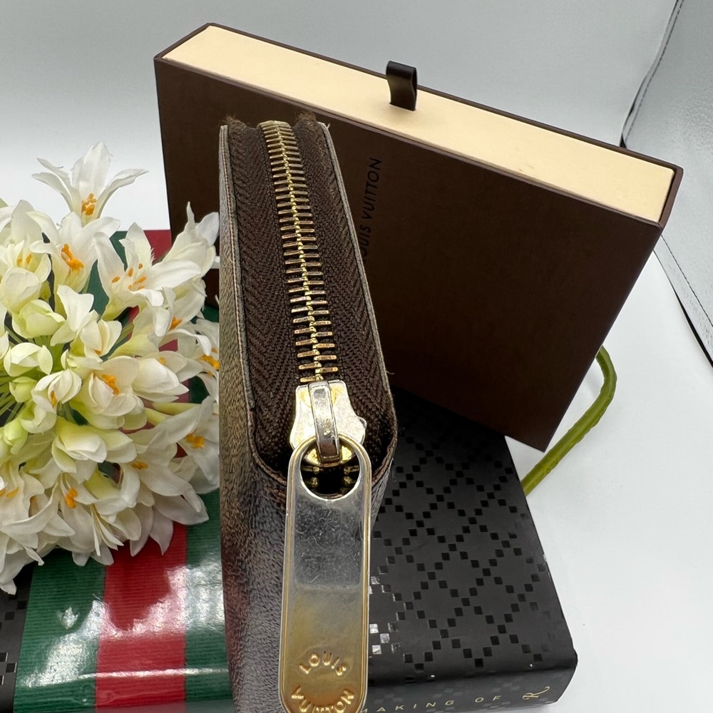 Louis Vuitton Damier Ebene - Picture 9 of 12